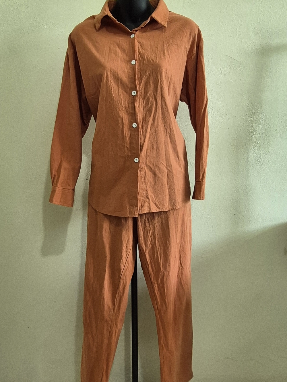 Women's Relaxed Button-Up Jumpsuit - Rust